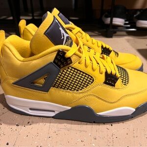 Jordan 4s Lightning